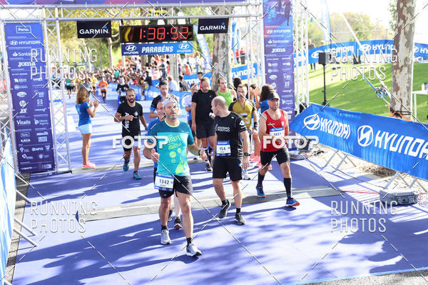 Buy your photos of the eventMeia Maratona Porto 2019 on Fotop