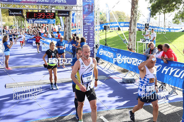 Buy your photos of the eventMeia Maratona Porto 2019 on Fotop