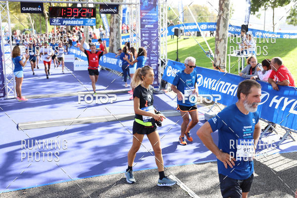 Buy your photos of the eventMeia Maratona Porto 2019 on Fotop