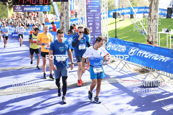Buy your photos of the eventMeia Maratona Porto 2019 on Fotop