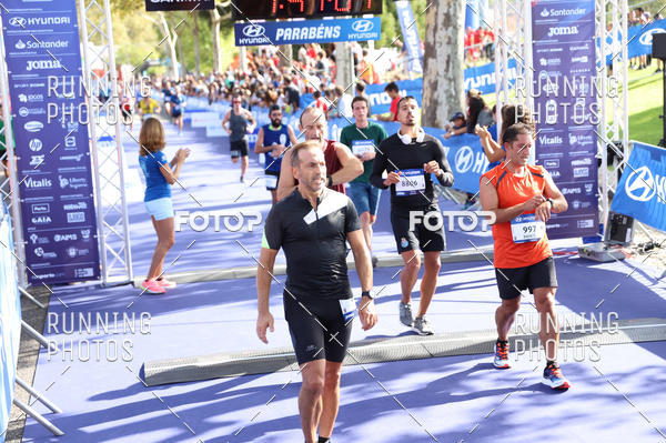 Buy your photos of the eventMeia Maratona Porto 2019 on Fotop