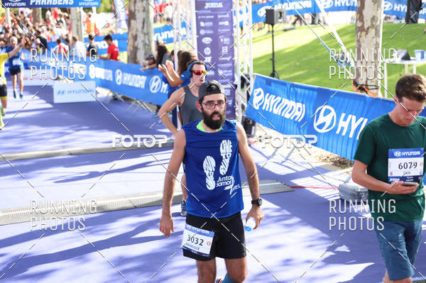 Buy your photos of the eventMeia Maratona Porto 2019 on Fotop