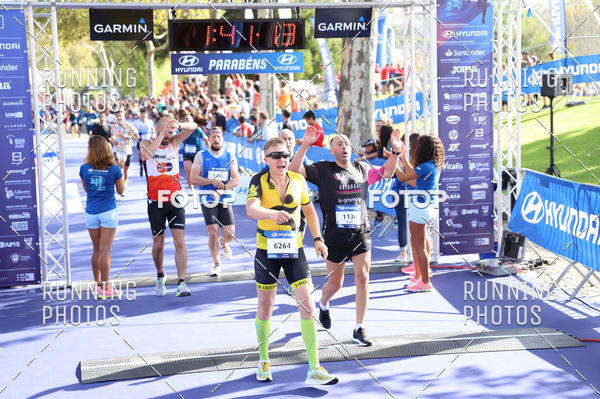 Buy your photos of the eventMeia Maratona Porto 2019 on Fotop