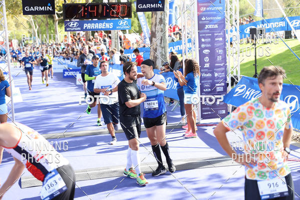 Buy your photos of the eventMeia Maratona Porto 2019 on Fotop