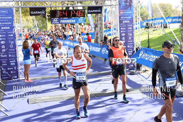 Buy your photos of the eventMeia Maratona Porto 2019 on Fotop
