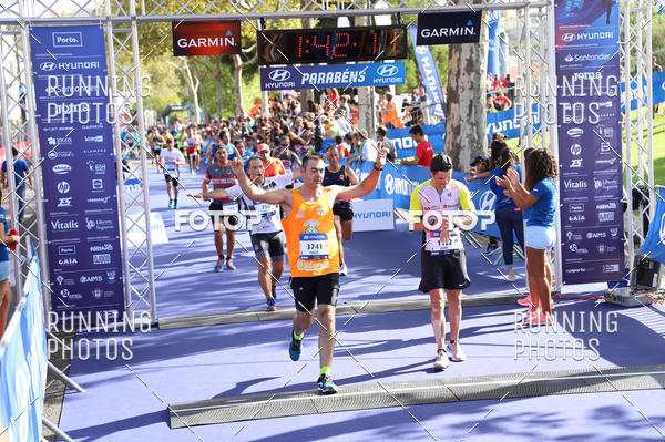 Buy your photos of the eventMeia Maratona Porto 2019 on Fotop