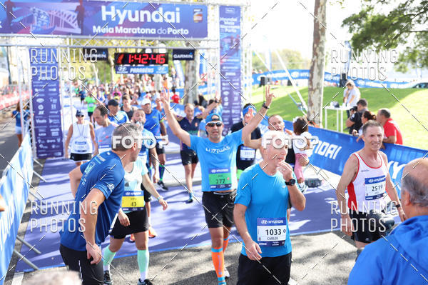 Buy your photos of the eventMeia Maratona Porto 2019 on Fotop