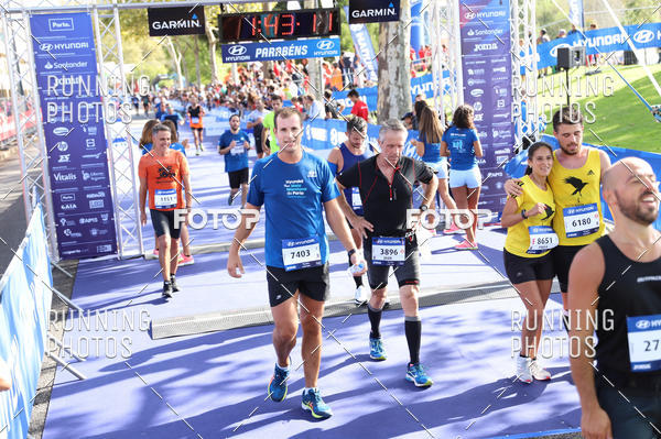 Buy your photos of the eventMeia Maratona Porto 2019 on Fotop