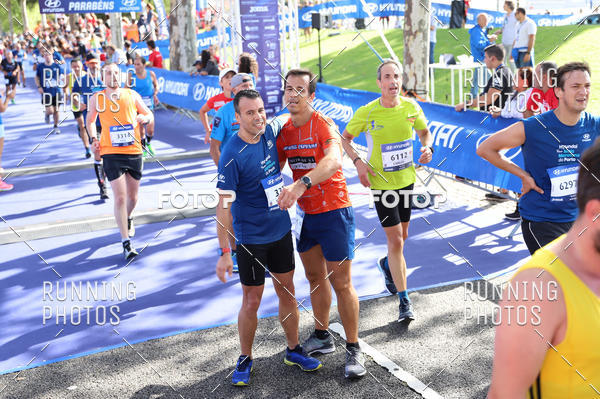 Buy your photos of the eventMeia Maratona Porto 2019 on Fotop