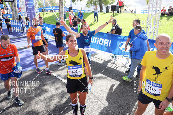 Buy your photos of the eventMeia Maratona Porto 2019 on Fotop