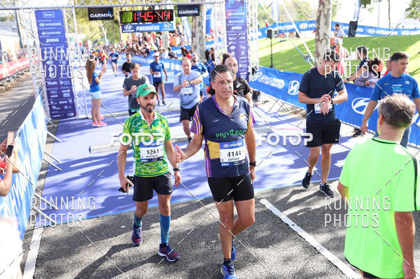 Buy your photos of the eventMeia Maratona Porto 2019 on Fotop