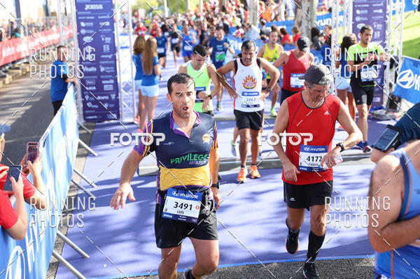 Buy your photos of the eventMeia Maratona Porto 2019 on Fotop