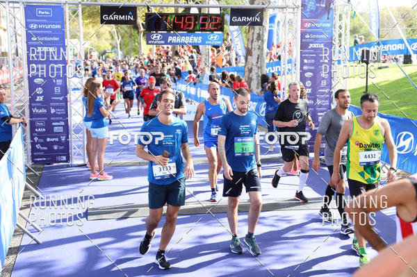 Buy your photos of the eventMeia Maratona Porto 2019 on Fotop