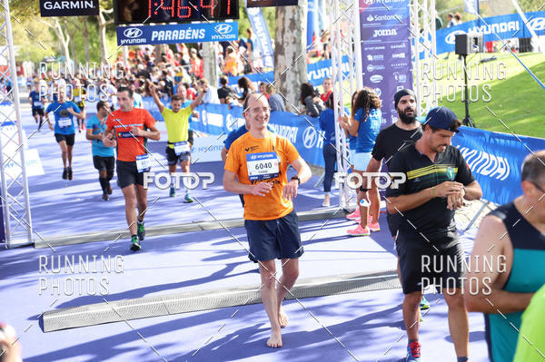 Buy your photos of the eventMeia Maratona Porto 2019 on Fotop