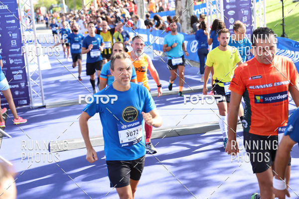Buy your photos of the eventMeia Maratona Porto 2019 on Fotop