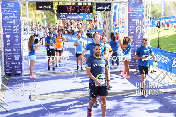 Buy your photos of the eventMeia Maratona Porto 2019 on Fotop