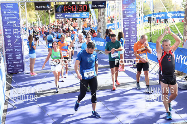 Buy your photos of the eventMeia Maratona Porto 2019 on Fotop