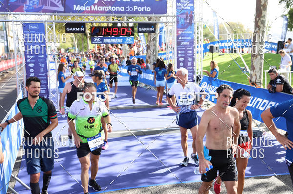 Buy your photos of the eventMeia Maratona Porto 2019 on Fotop