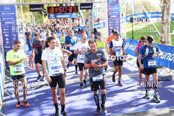 Buy your photos of the eventMeia Maratona Porto 2019 on Fotop