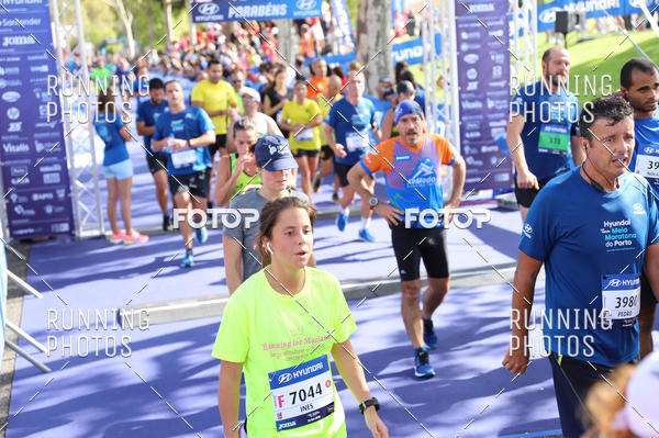 Buy your photos of the eventMeia Maratona Porto 2019 on Fotop