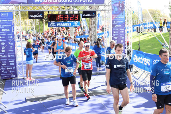 Buy your photos of the eventMeia Maratona Porto 2019 on Fotop