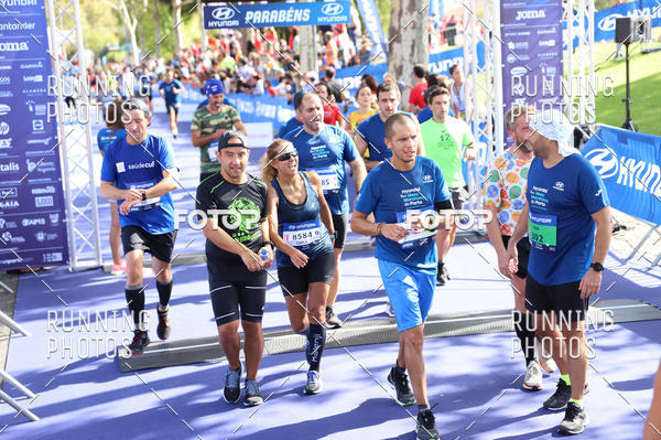 Buy your photos of the eventMeia Maratona Porto 2019 on Fotop