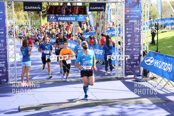 Buy your photos of the eventMeia Maratona Porto 2019 on Fotop