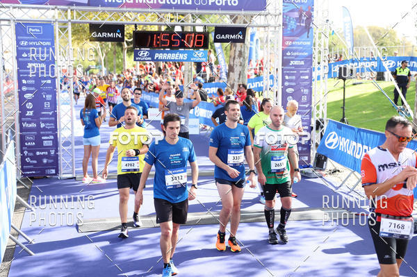 Buy your photos of the eventMeia Maratona Porto 2019 on Fotop