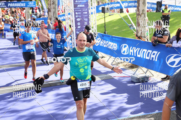 Buy your photos of the eventMeia Maratona Porto 2019 on Fotop