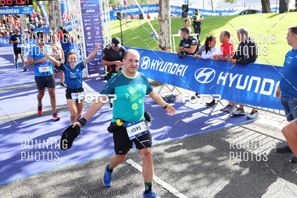 Buy your photos of the eventMeia Maratona Porto 2019 on Fotop