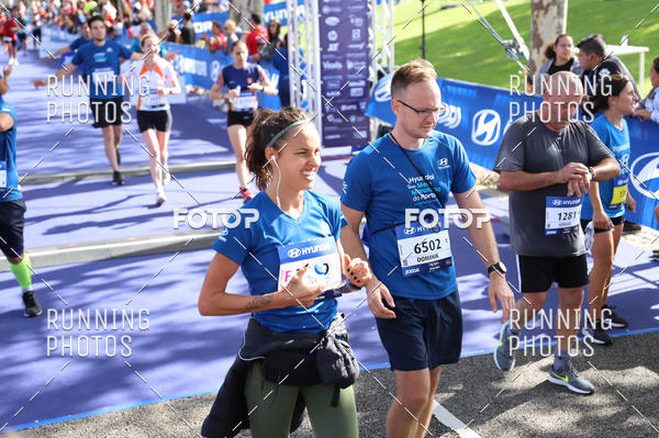 Buy your photos of the eventMeia Maratona Porto 2019 on Fotop