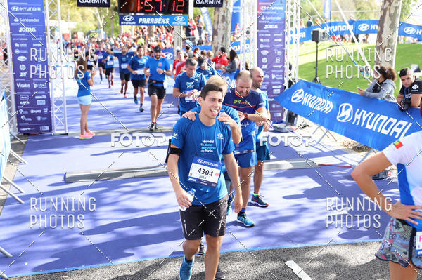 Buy your photos of the eventMeia Maratona Porto 2019 on Fotop