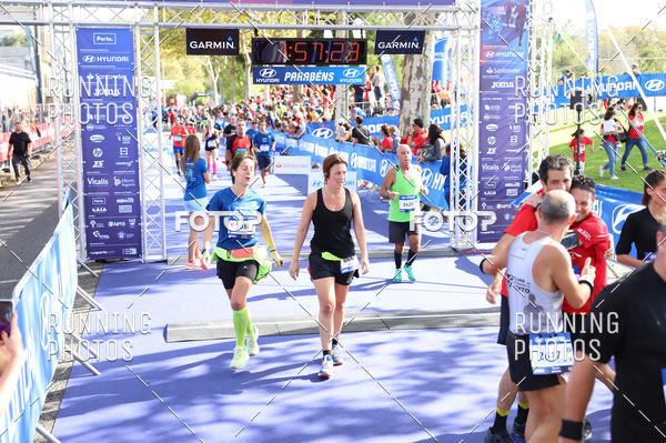 Buy your photos of the eventMeia Maratona Porto 2019 on Fotop