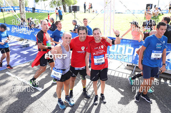 Buy your photos of the eventMeia Maratona Porto 2019 on Fotop