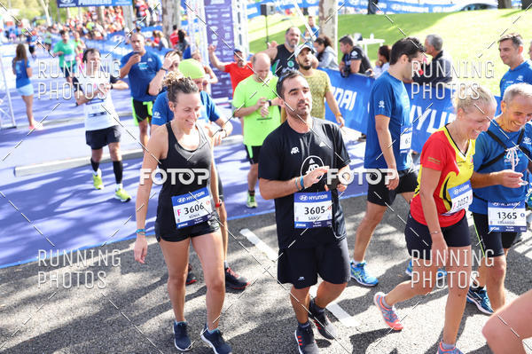 Buy your photos of the eventMeia Maratona Porto 2019 on Fotop