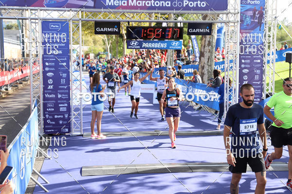Buy your photos of the eventMeia Maratona Porto 2019 on Fotop