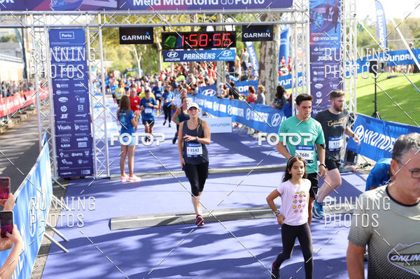 Buy your photos of the eventMeia Maratona Porto 2019 on Fotop