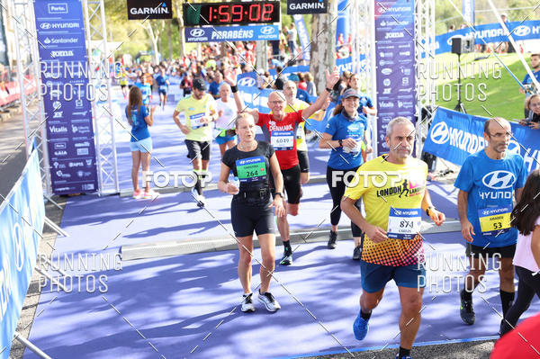 Buy your photos of the eventMeia Maratona Porto 2019 on Fotop