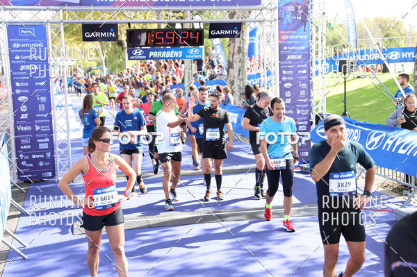 Buy your photos of the eventMeia Maratona Porto 2019 on Fotop