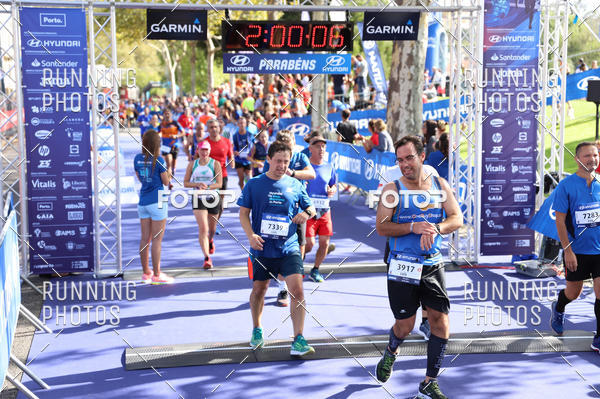 Buy your photos of the eventMeia Maratona Porto 2019 on Fotop
