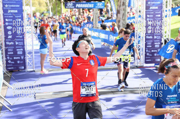 Buy your photos of the eventMeia Maratona Porto 2019 on Fotop