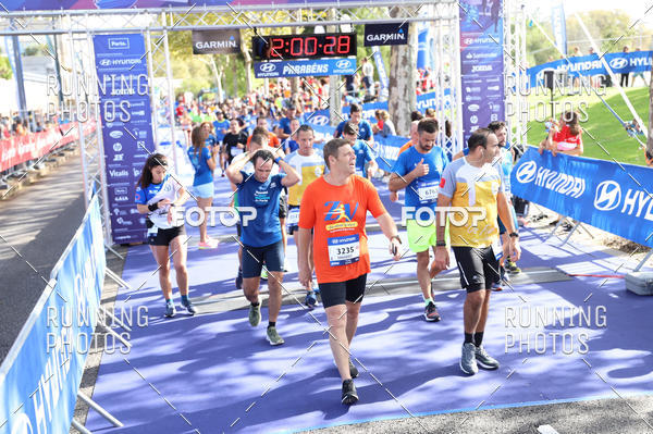 Buy your photos of the eventMeia Maratona Porto 2019 on Fotop