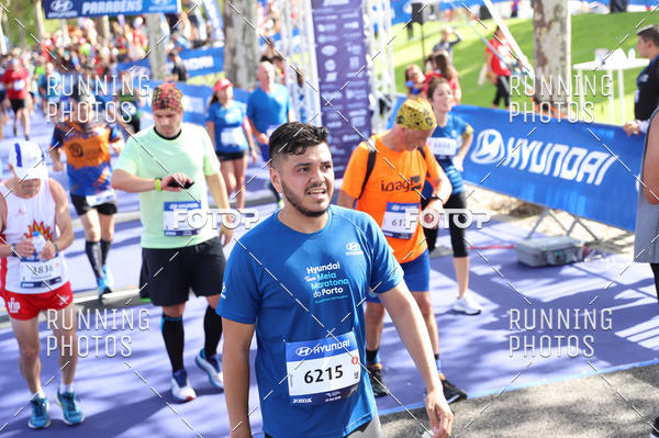 Buy your photos of the eventMeia Maratona Porto 2019 on Fotop