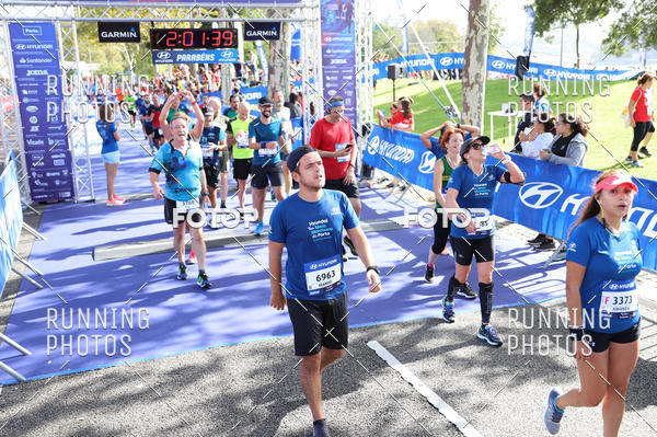 Buy your photos of the eventMeia Maratona Porto 2019 on Fotop