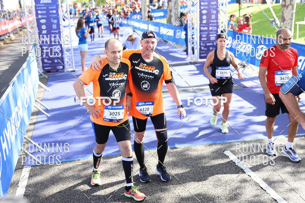 Buy your photos of the eventMeia Maratona Porto 2019 on Fotop