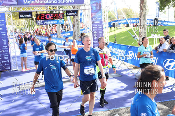 Buy your photos of the eventMeia Maratona Porto 2019 on Fotop