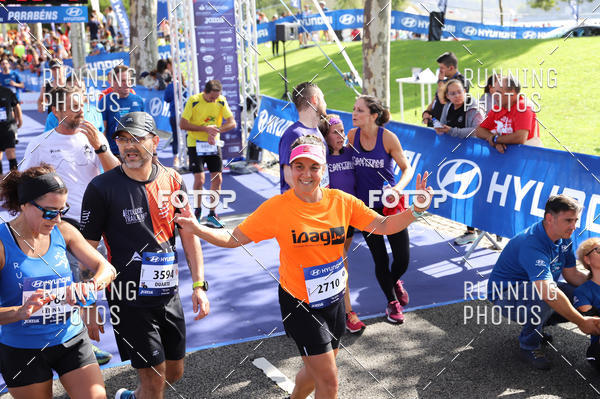 Buy your photos of the eventMeia Maratona Porto 2019 on Fotop