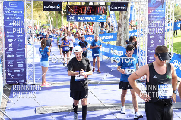 Buy your photos of the eventMeia Maratona Porto 2019 on Fotop