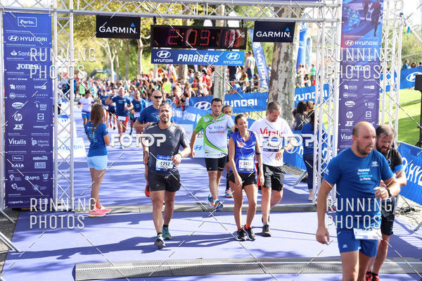 Buy your photos of the eventMeia Maratona Porto 2019 on Fotop