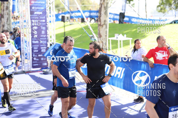 Buy your photos of the eventMeia Maratona Porto 2019 on Fotop
